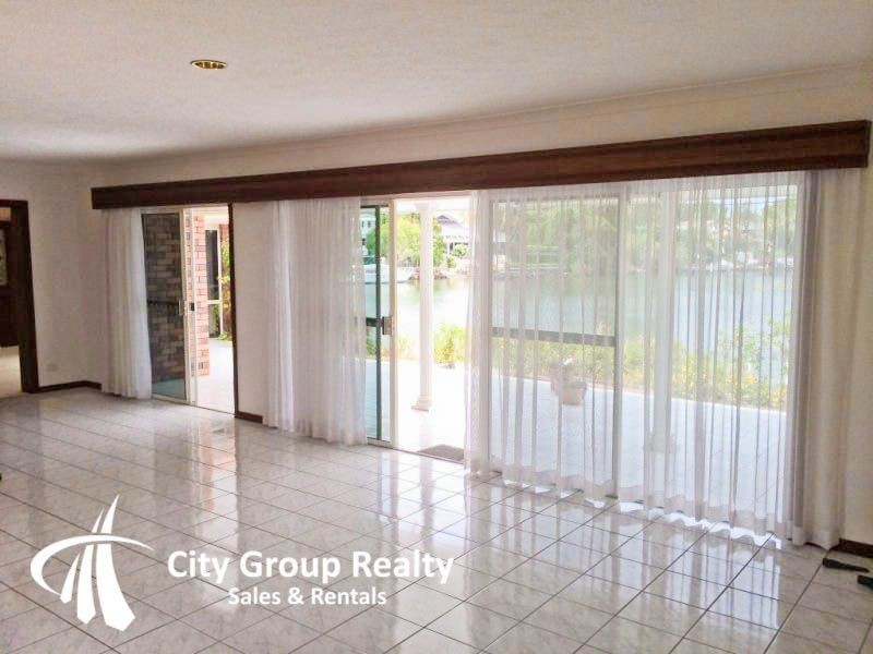 15 Wallaby Place, Bundall QLD 4217