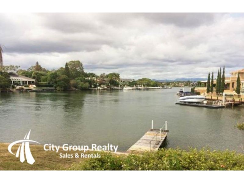 15 Wallaby Place, Bundall QLD 4217