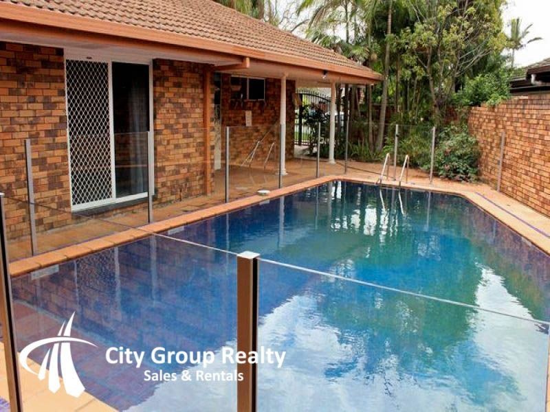 15 Wallaby Place, Bundall QLD 4217