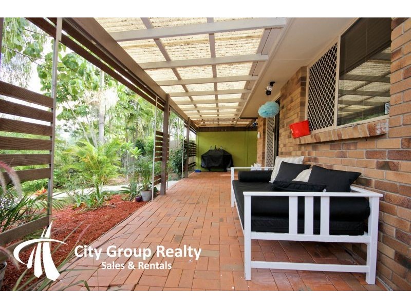 2/68 Galeen Drive, Burleigh Waters QLD 4220