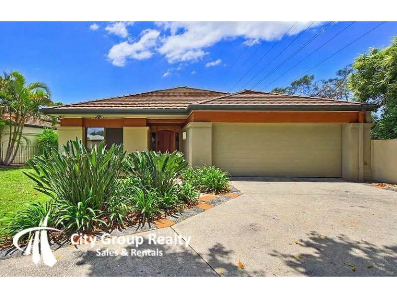 24 Redbud Lane, Robina QLD 4226