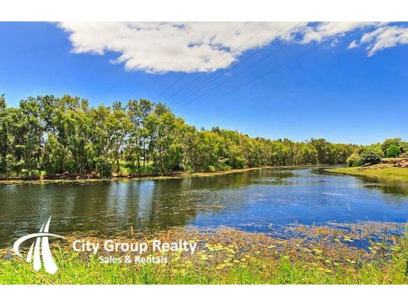 24 Redbud Lane, Robina QLD 4226