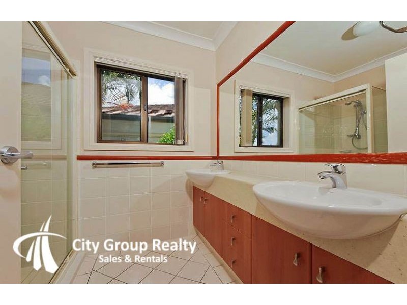 24 Redbud Lane, Robina QLD 4226