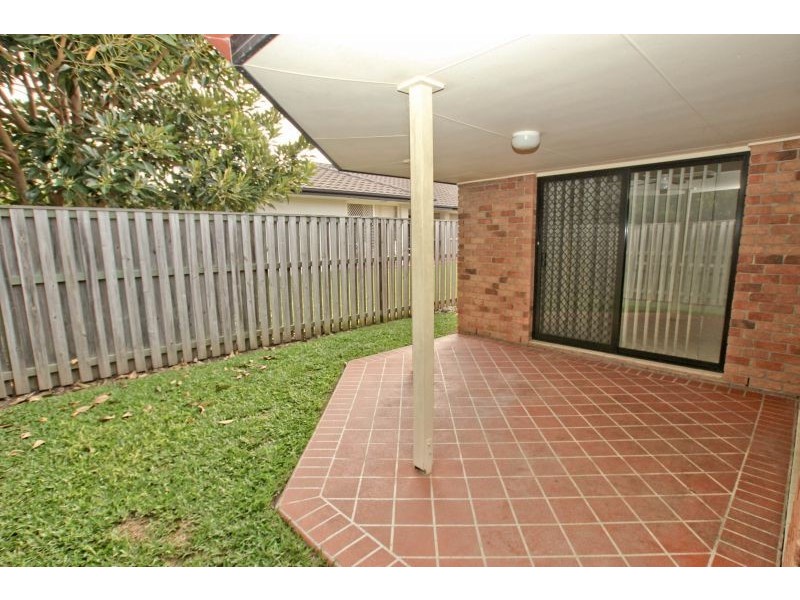 2/1 Eugenia Circuit, Robina QLD 4226