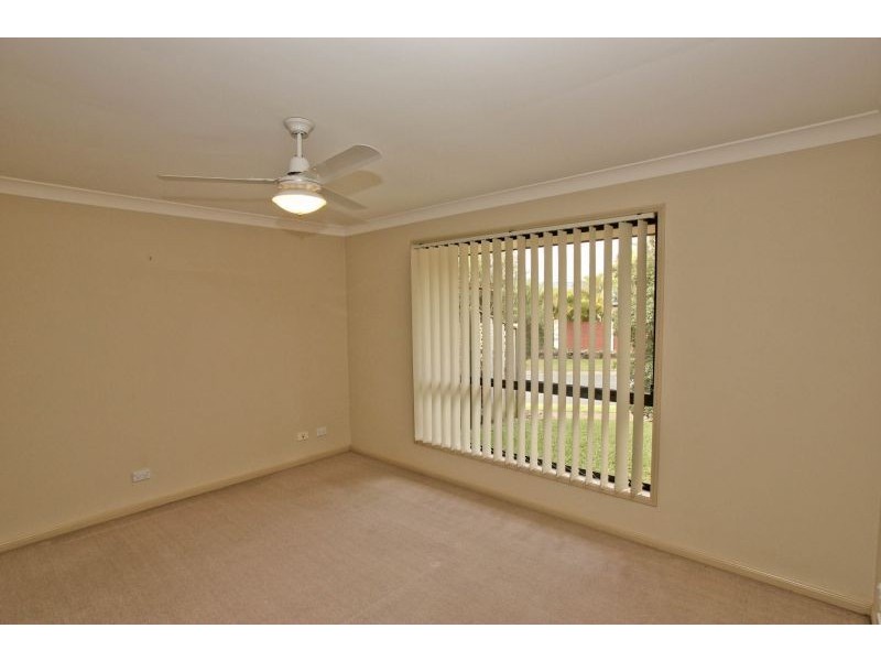 2/1 Eugenia Circuit, Robina QLD 4226