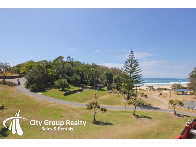 3 Brakes Crescent, Miami QLD 4220