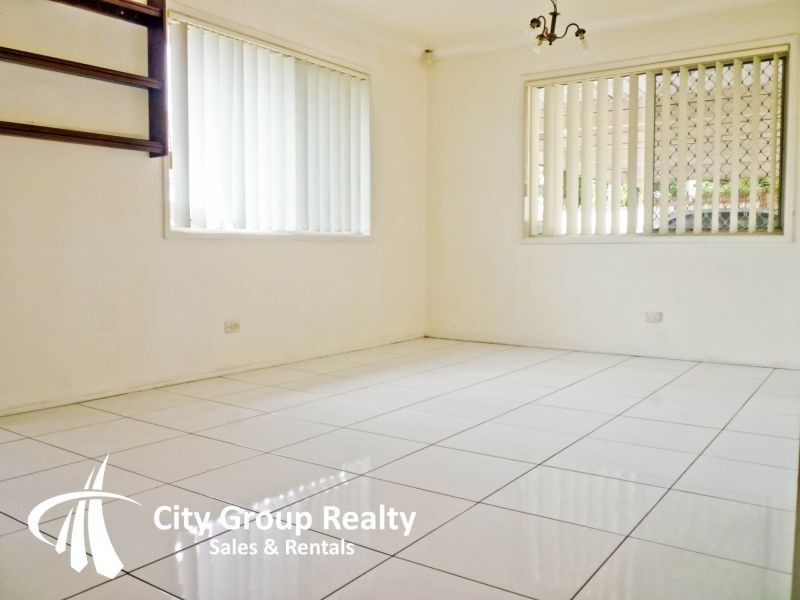 170 Currumburra Road, Ashmore QLD 4214