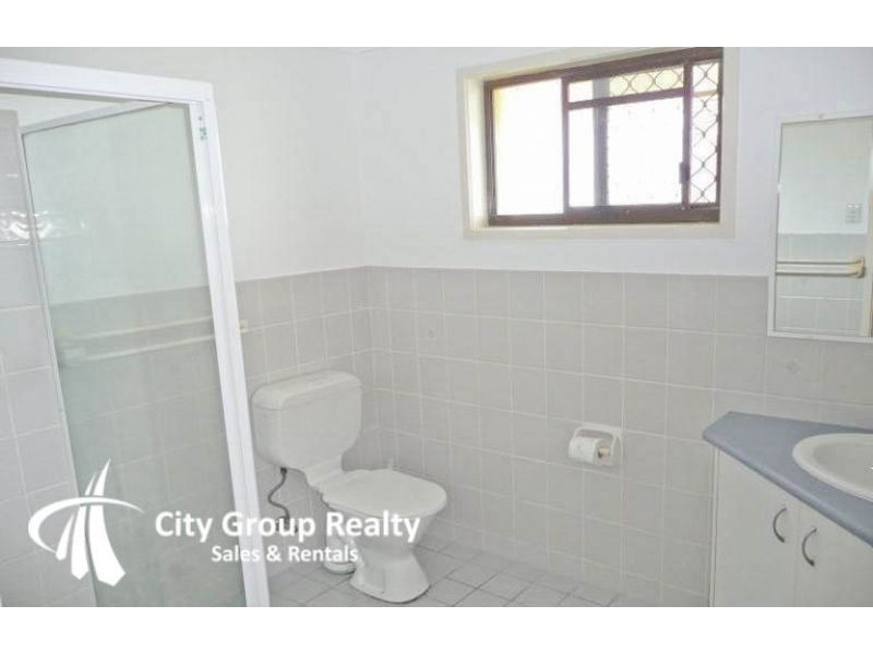 60 Blake Street, Southport QLD 4215