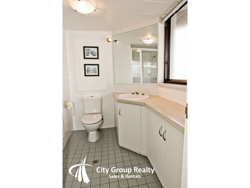 801/5 Enderley Avenue, Surfers Paradise QLD 4217