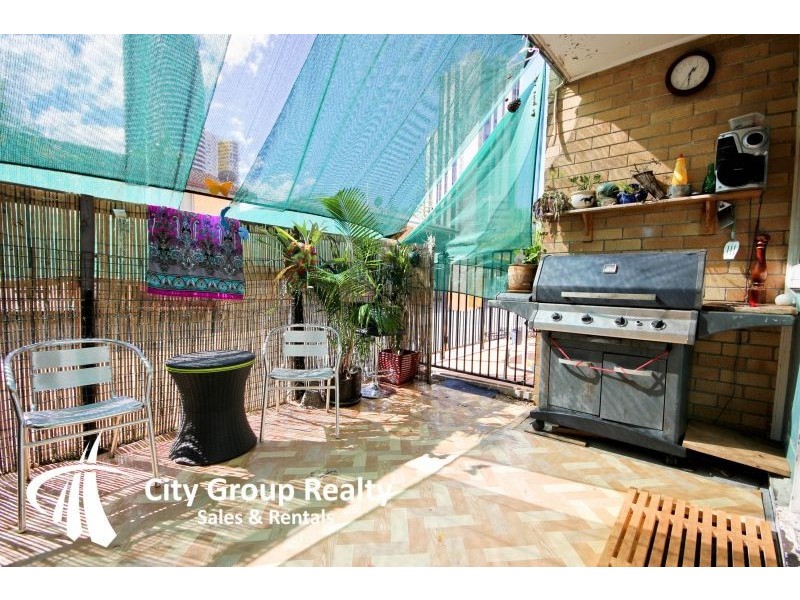 15 George Avenue, Broadbeach QLD 4218