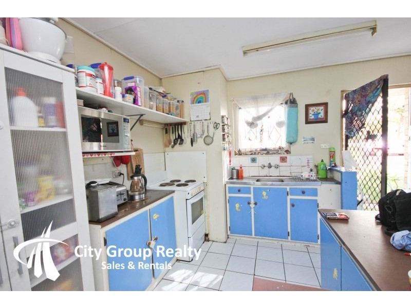 15 George Avenue, Broadbeach QLD 4218