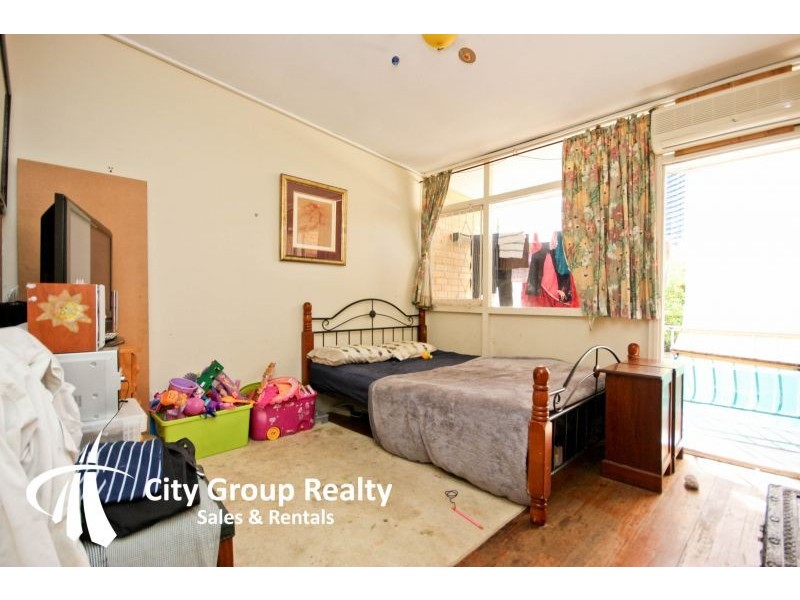 15 George Avenue, Broadbeach QLD 4218