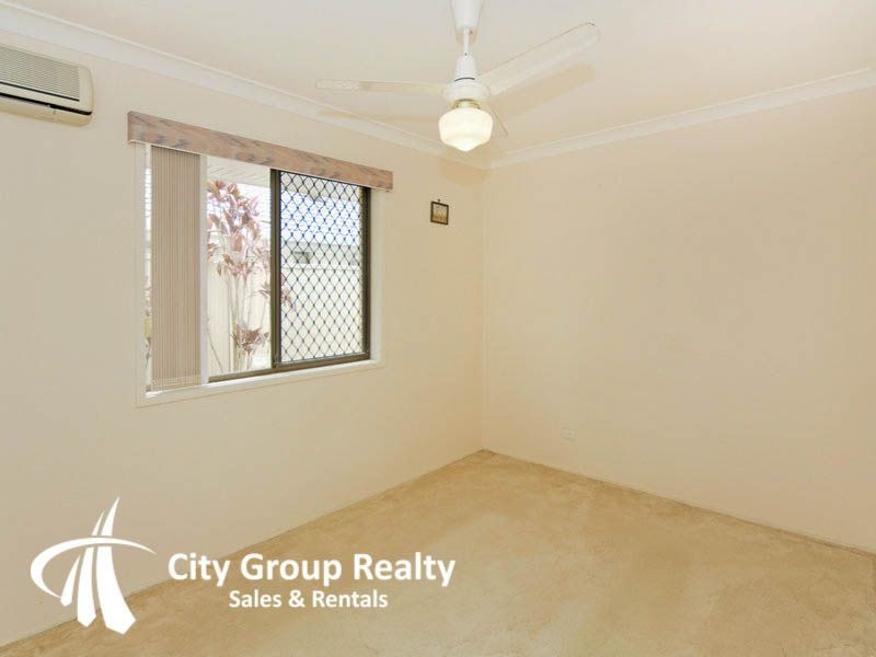 31 Manakin Avenue, Burleigh Waters QLD 4220