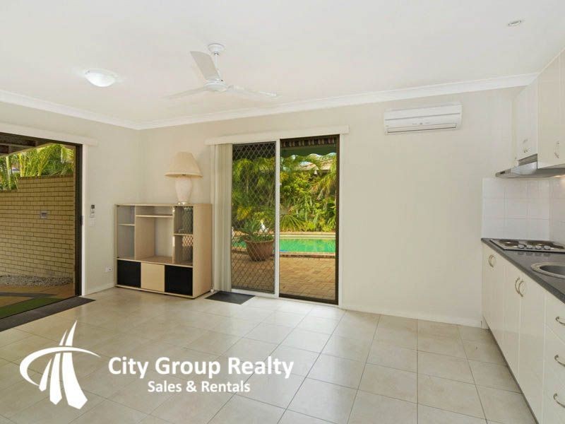 31 Manakin Avenue, Burleigh Waters QLD 4220