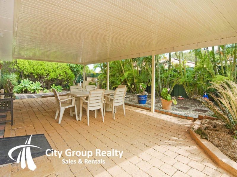 31 Manakin Avenue, Burleigh Waters QLD 4220