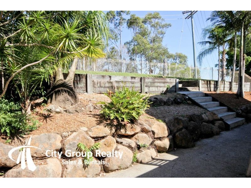 19 Correa Court, Elanora QLD 4221