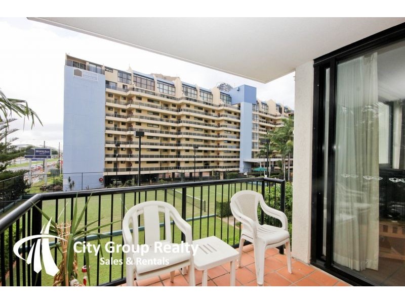 111/30 Surf Parade, Broadbeach QLD 4218