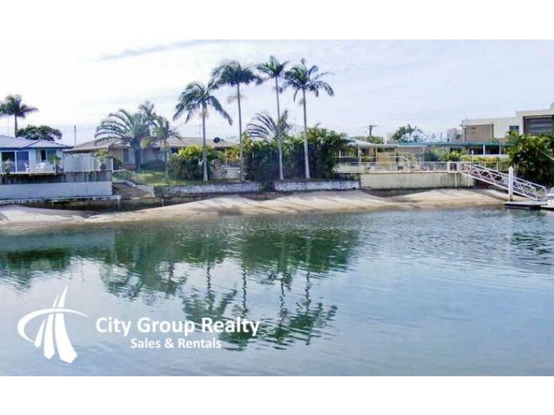 7 Vespa Crescent, Surfers Paradise QLD 4217