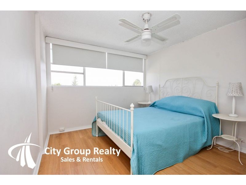 34/30 Watson Esplanade, Surfers Paradise QLD 4217