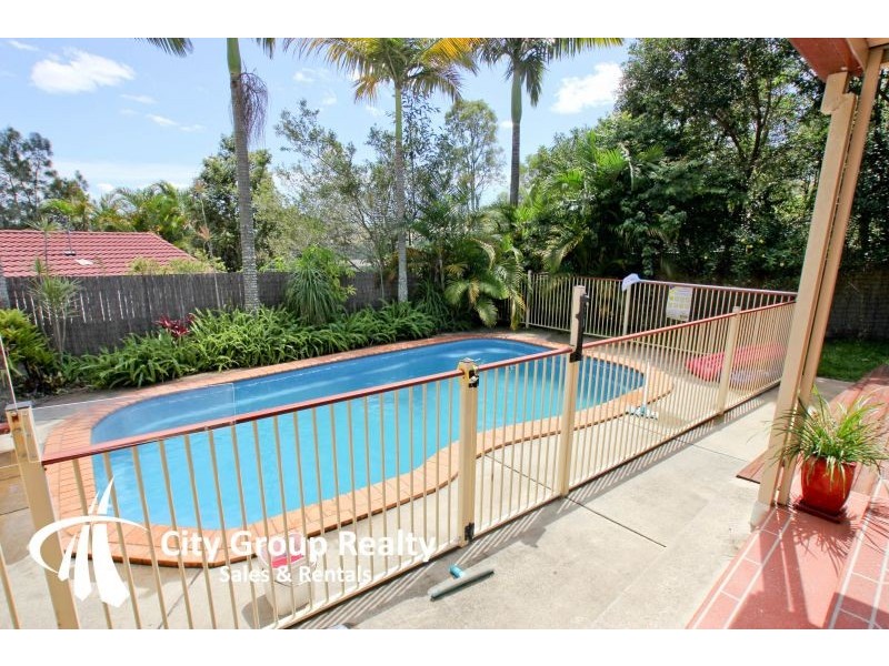 9 Paddington Court, Carrara QLD 4211