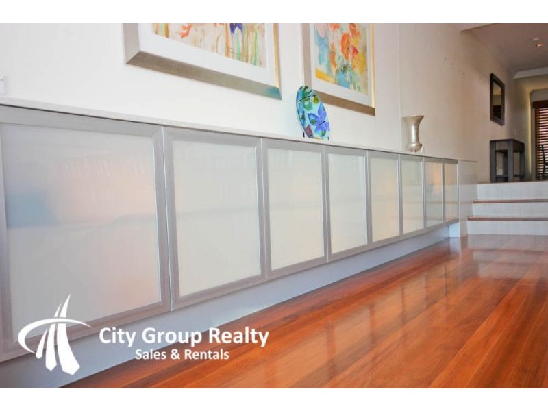 1/287 Stanhill Drive, Chevron Island QLD 4217