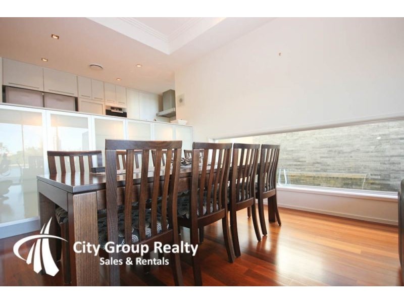1/287 Stanhill Drive, Chevron Island QLD 4217