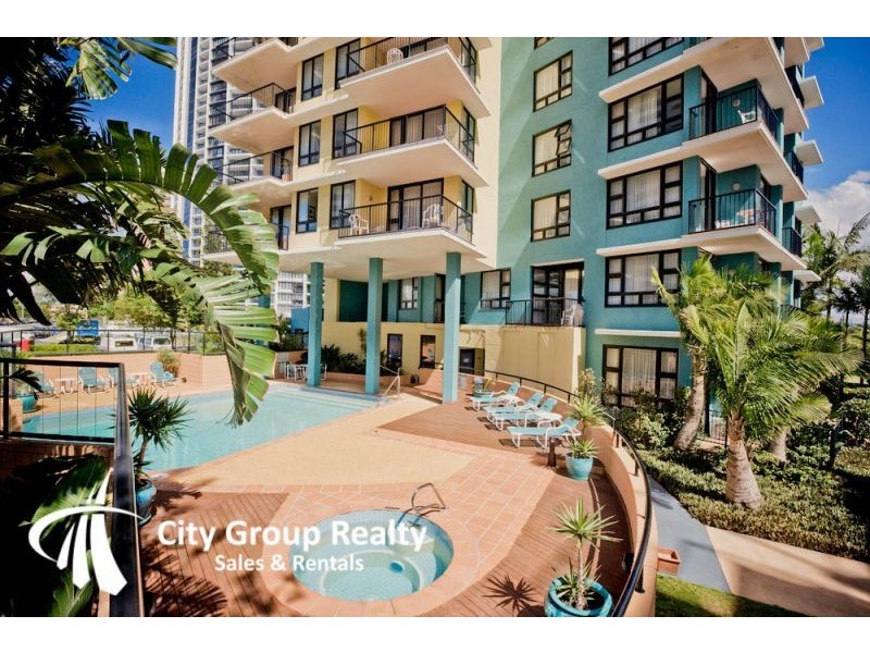30 Surf Parade, Broadbeach QLD 4218