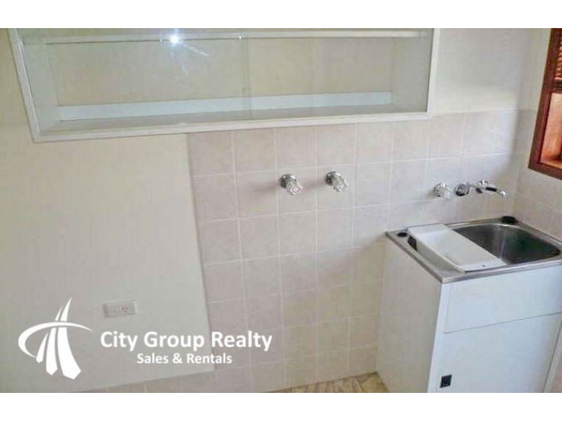 55 Albion Avenue, Miami QLD 4220