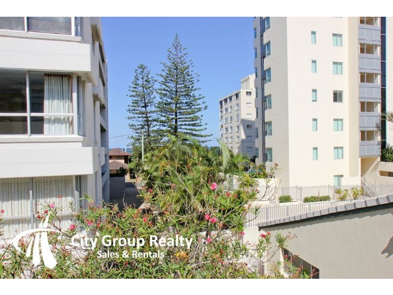 9/10 Aubrey Street, Surfers Paradise QLD 4217