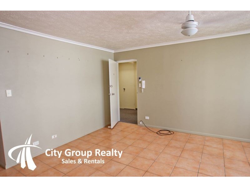 9/10 Aubrey Street, Surfers Paradise QLD 4217