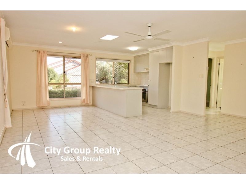 1/7 Dartmouth Drive, Varsity Lakes QLD 4227