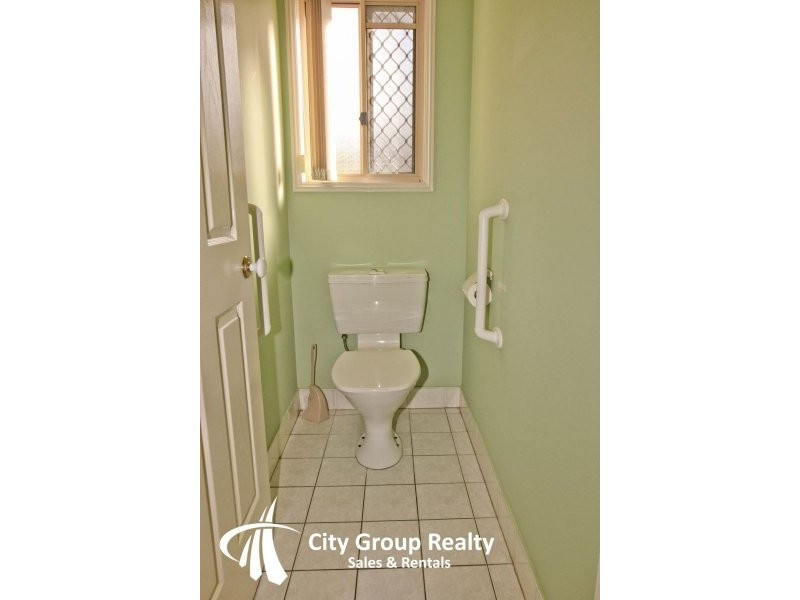 1/7 Dartmouth Drive, Varsity Lakes QLD 4227