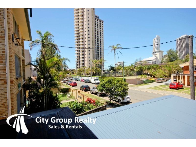 25 Thornton Street, Surfers Paradise QLD 4217