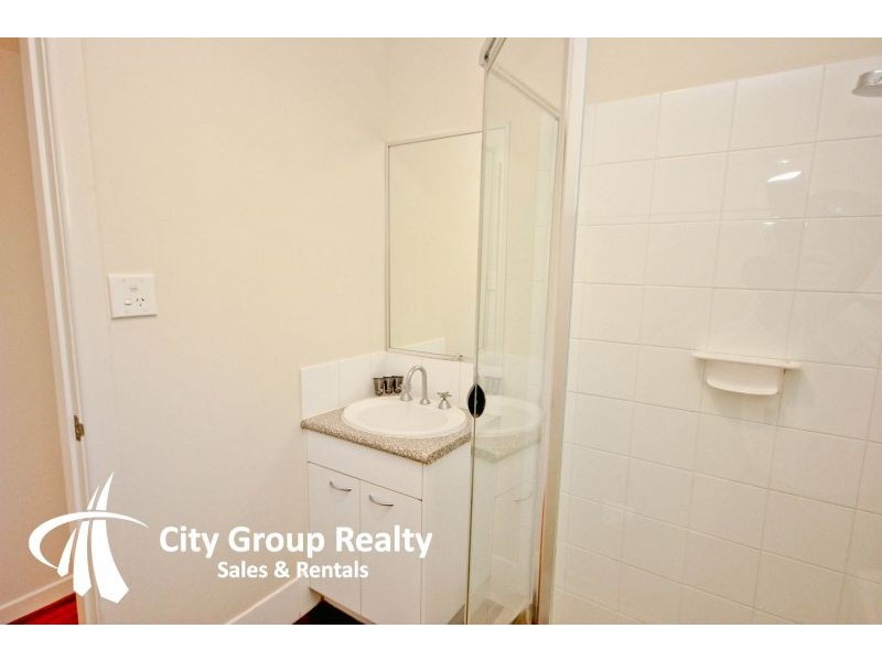 25 Thornton Street, Surfers Paradise QLD 4217