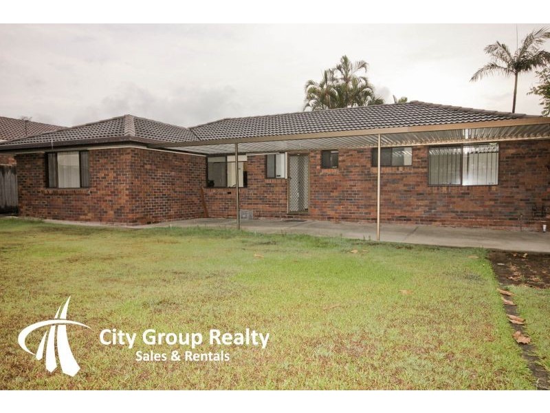 18 Redleaf Court, Burleigh Waters QLD 4220