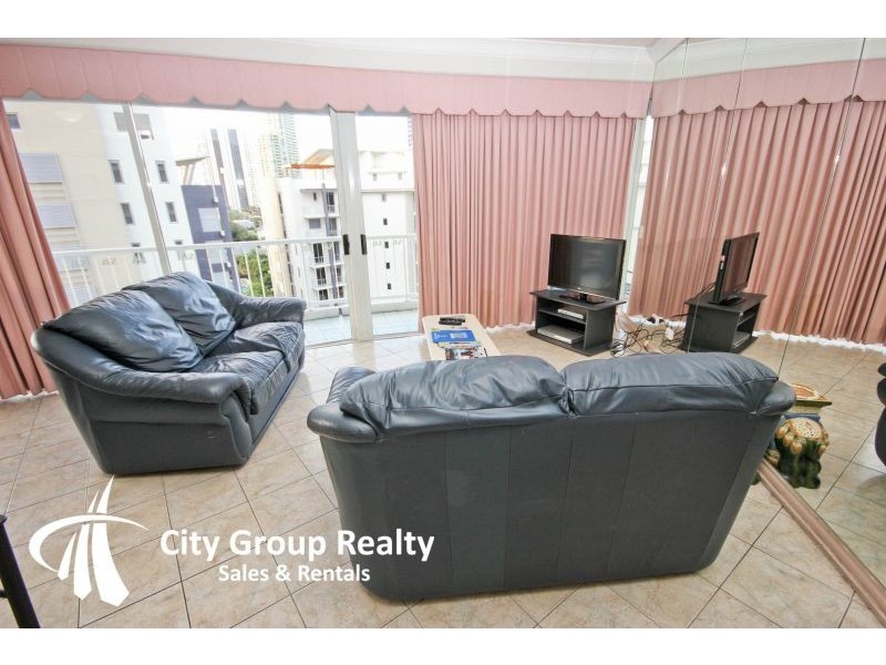 19 Riverview Parade, Surfers Paradise QLD 4217