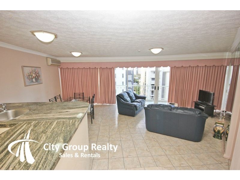 19 Riverview Parade, Surfers Paradise QLD 4217