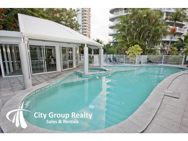 19 Riverview Parade, Surfers Paradise QLD 4217