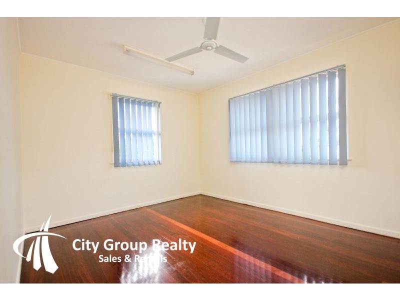 102 Smith Street, Southport QLD 4215