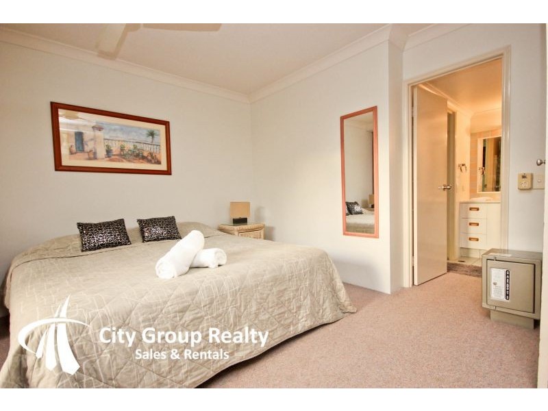 29/1 Paradise Island, Surfers Paradise QLD 4217