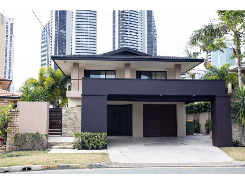 21 Tarcoola Crs, Chevron Island QLD 4217