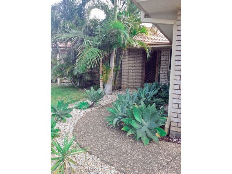 55 Gippsland Dr, Helensvale QLD 4212