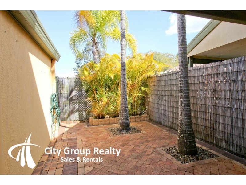 469 Pine Ridge Road, Runaway Bay QLD 4216
