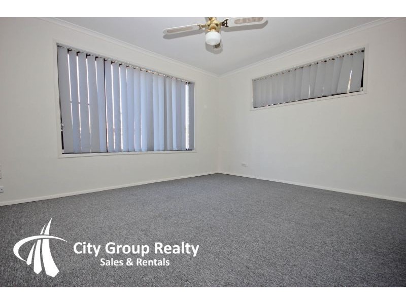 7 Cozens Way, Highland Park QLD 4211