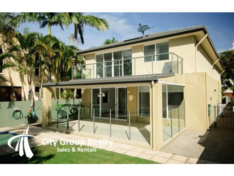 7a Vespa Crescent, Surfers Paradise QLD 4217