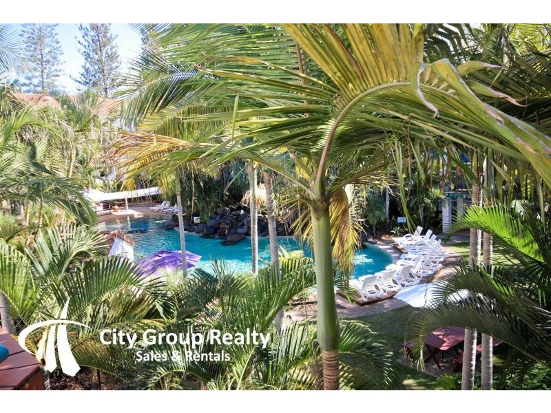 7 Redondo Avenue, Miami QLD 4220