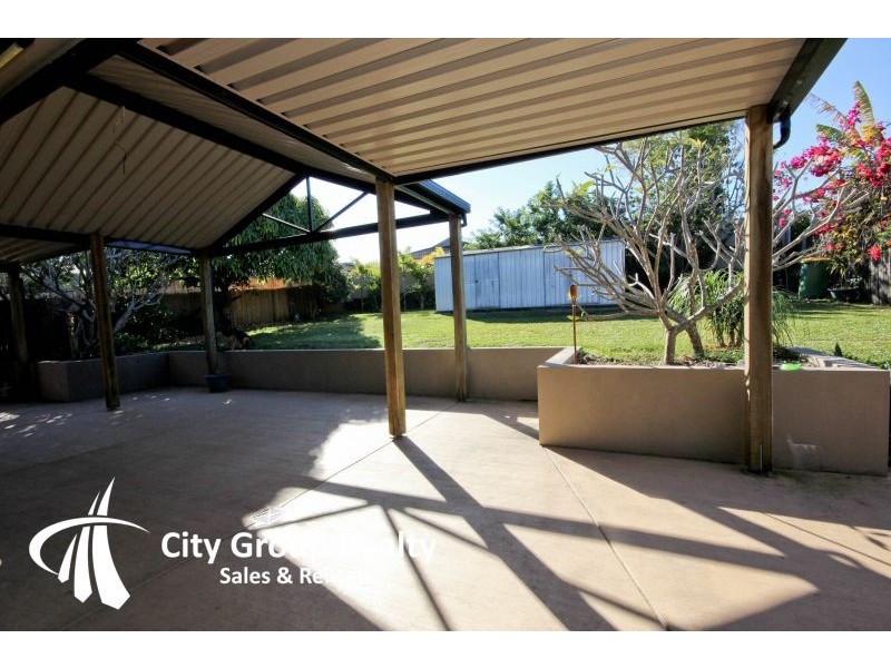 12 Bushtree Court, Burleigh Waters QLD 4220