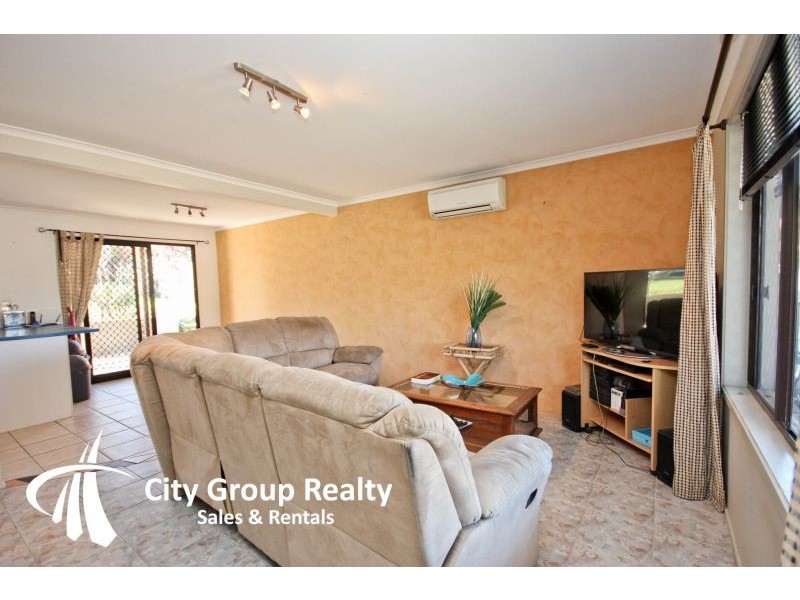 12 Bushtree Court, Burleigh Waters QLD 4220