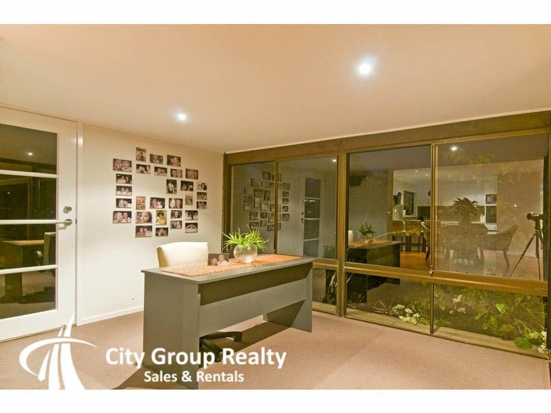 180 Burleigh Street, Burleigh Waters QLD 4220