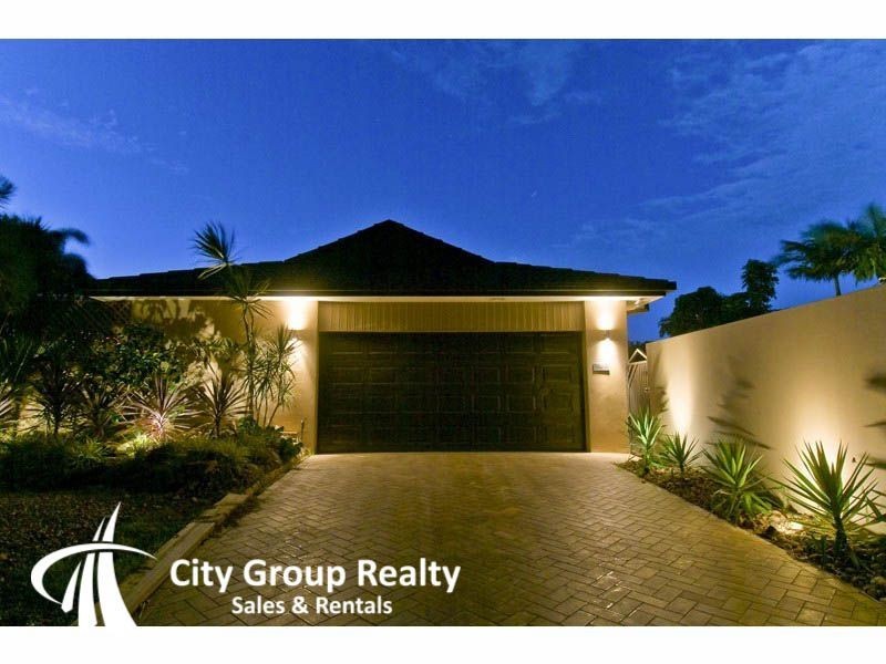 180 Burleigh Street, Burleigh Waters QLD 4220